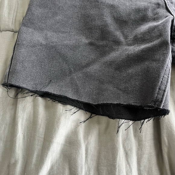 WHITE FOX BLACK DENIM SHORTS - Picture 3 of 8